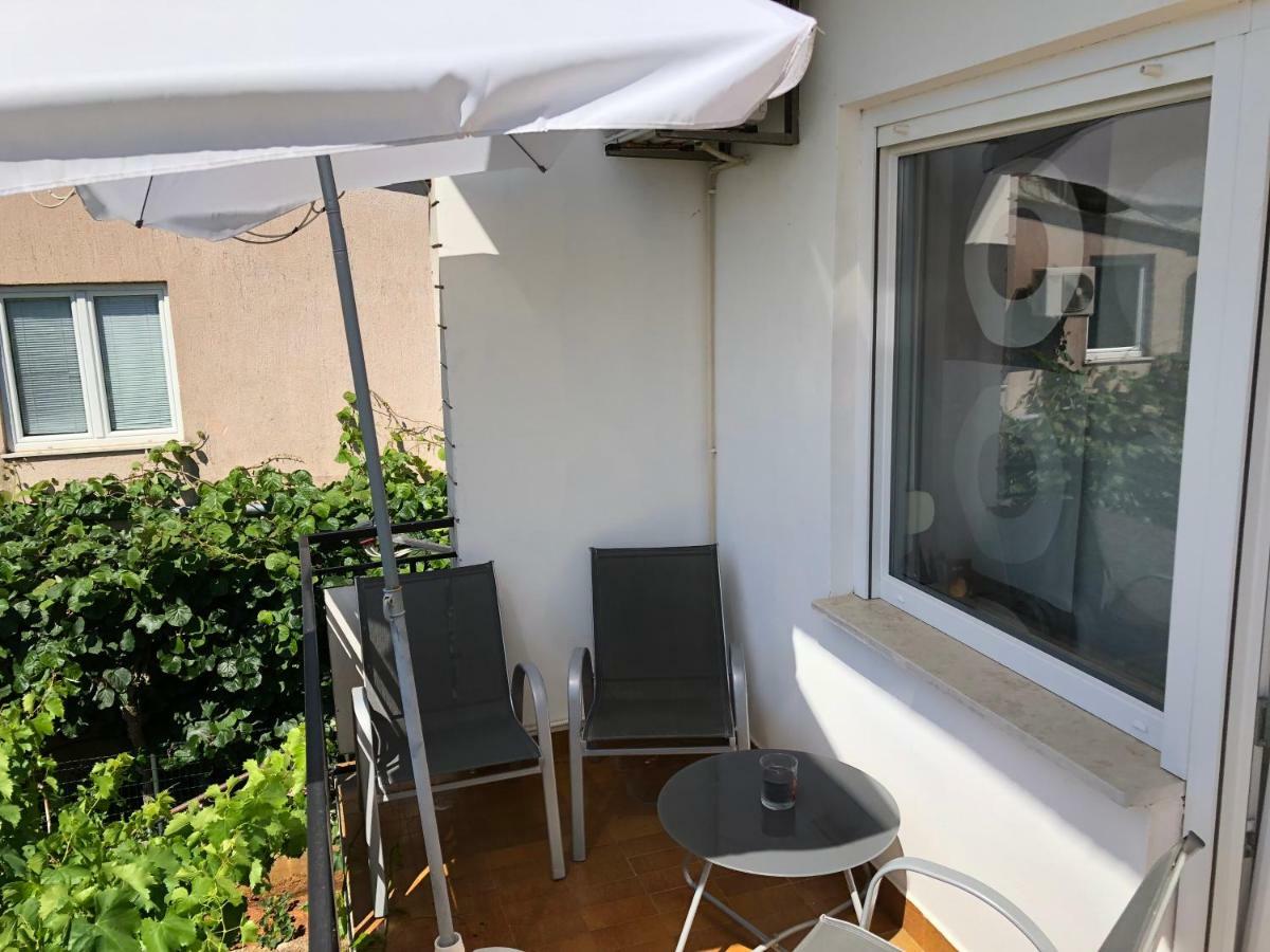 Davor Apartment Pula Bagian luar foto